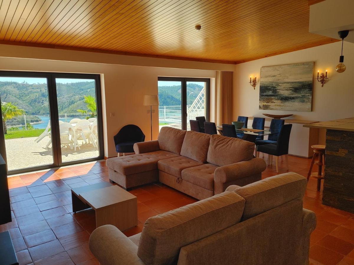 Lago Azul Villas Ferreira do Zezere Bagian luar foto