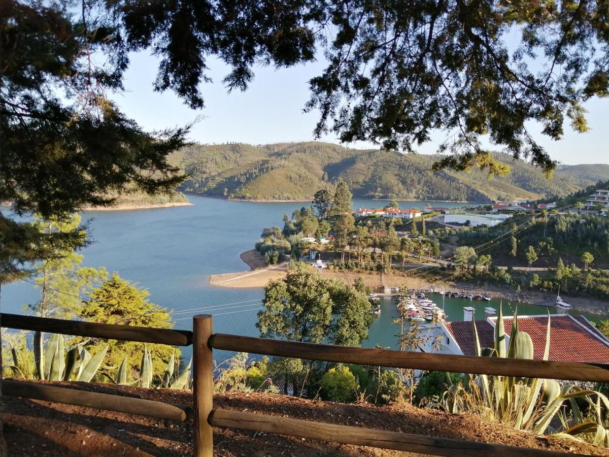 Lago Azul Villas Ferreira do Zezere Bagian luar foto