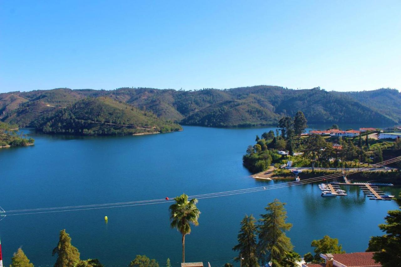 Lago Azul Villas Ferreira do Zezere Bagian luar foto